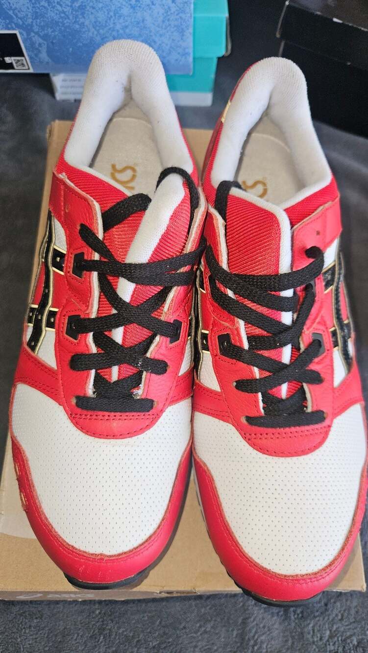 Asics Gel-Lyte III Classic Red/Black Sneakers Size 10
